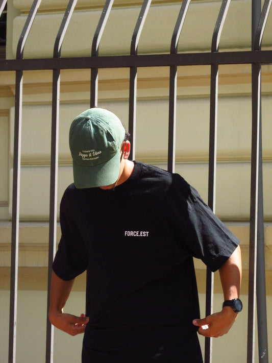 CAMISETA OVERSIZED ISAIAH 41:10 - PRETA